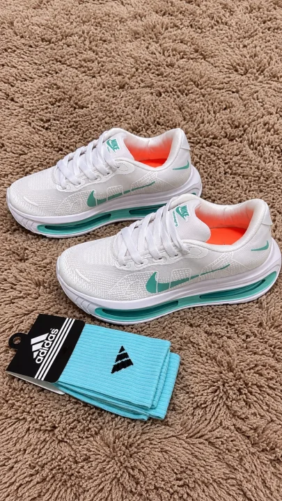 Tênis Nike vomero